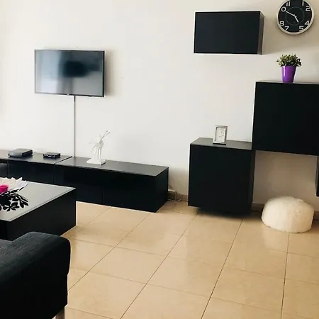 Stylish With Spacious Terrace Apartment